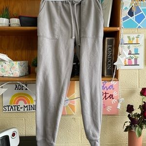 Abercrombie ruffle waist joggers